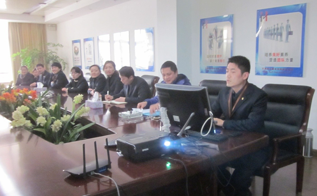 華億置業(yè)、物業(yè)公司開展聯(lián)合消防演習(xí)