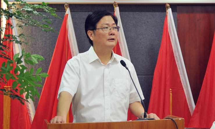 華億集團(tuán)黨委書記作工作報告