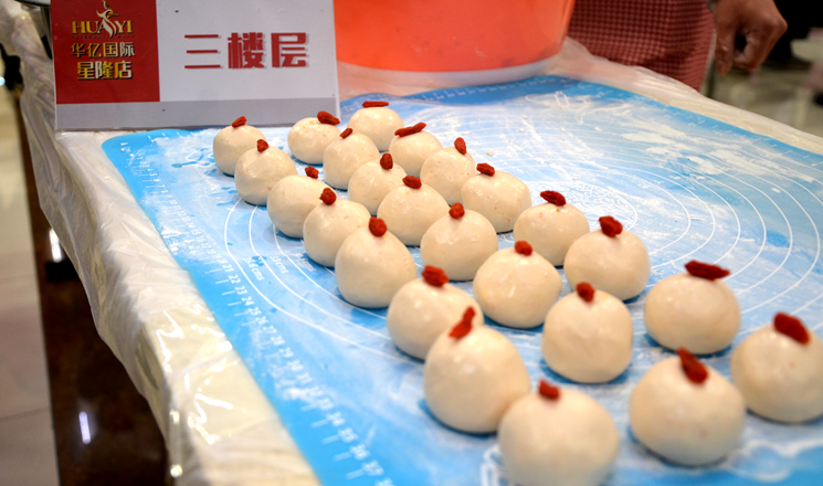 三樓層制作的創意湯圓